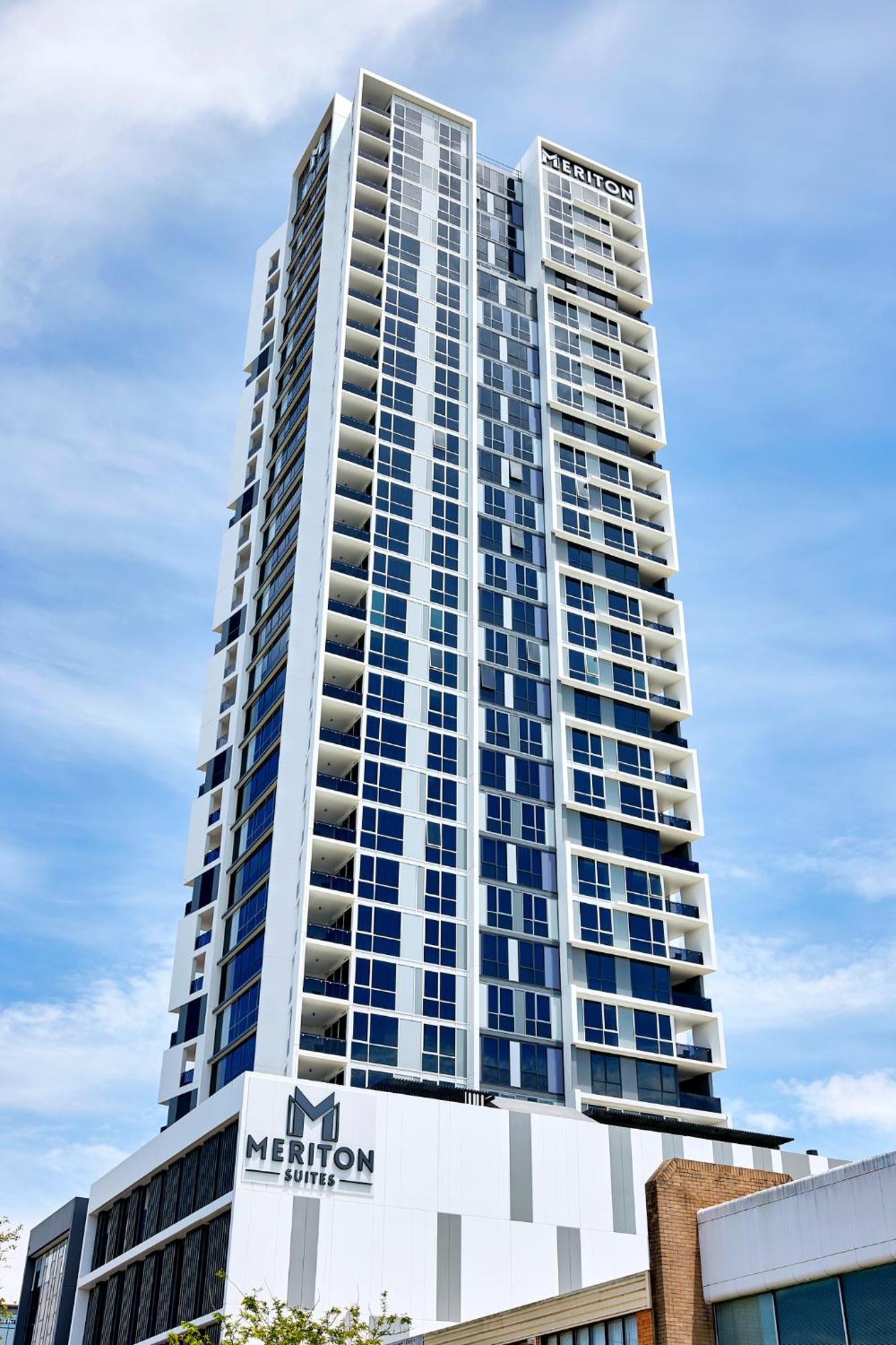 Meriton Suites Liverpool Exterior foto The Panorama